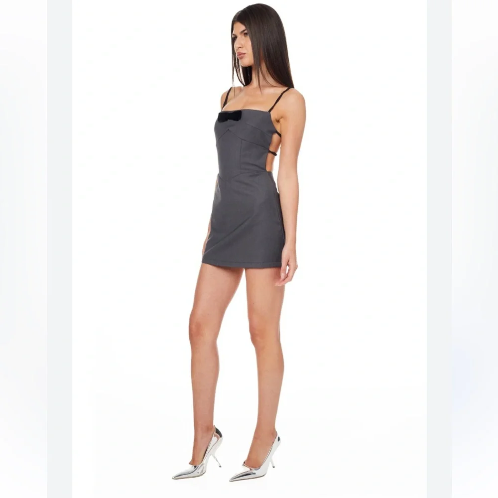 Backless Bow Detail Mini Dress – Charcoal Grey Structured Party Dress - Picture 2 of 7